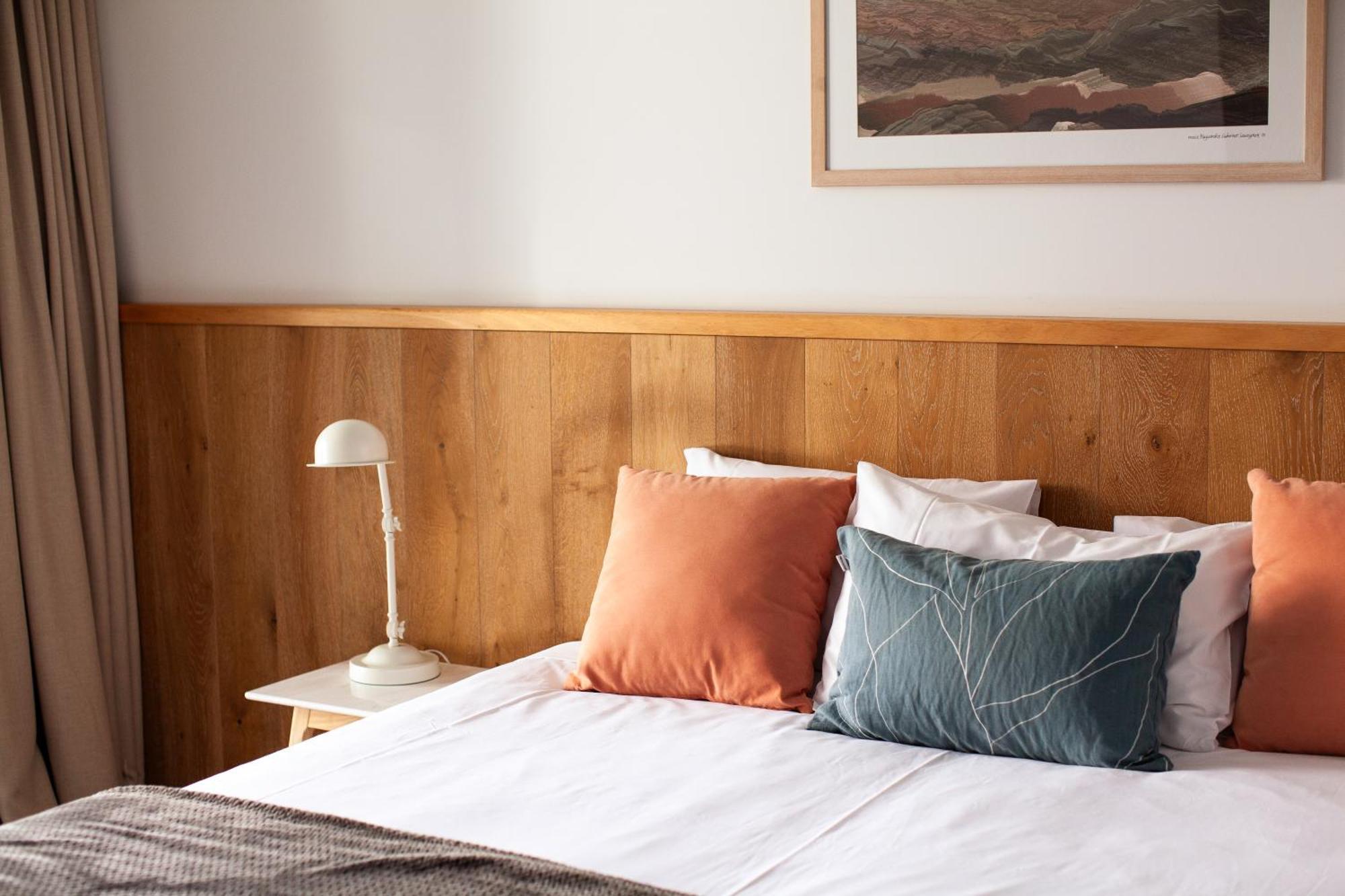 Nagambie Waterfront Motel Bagian luar foto