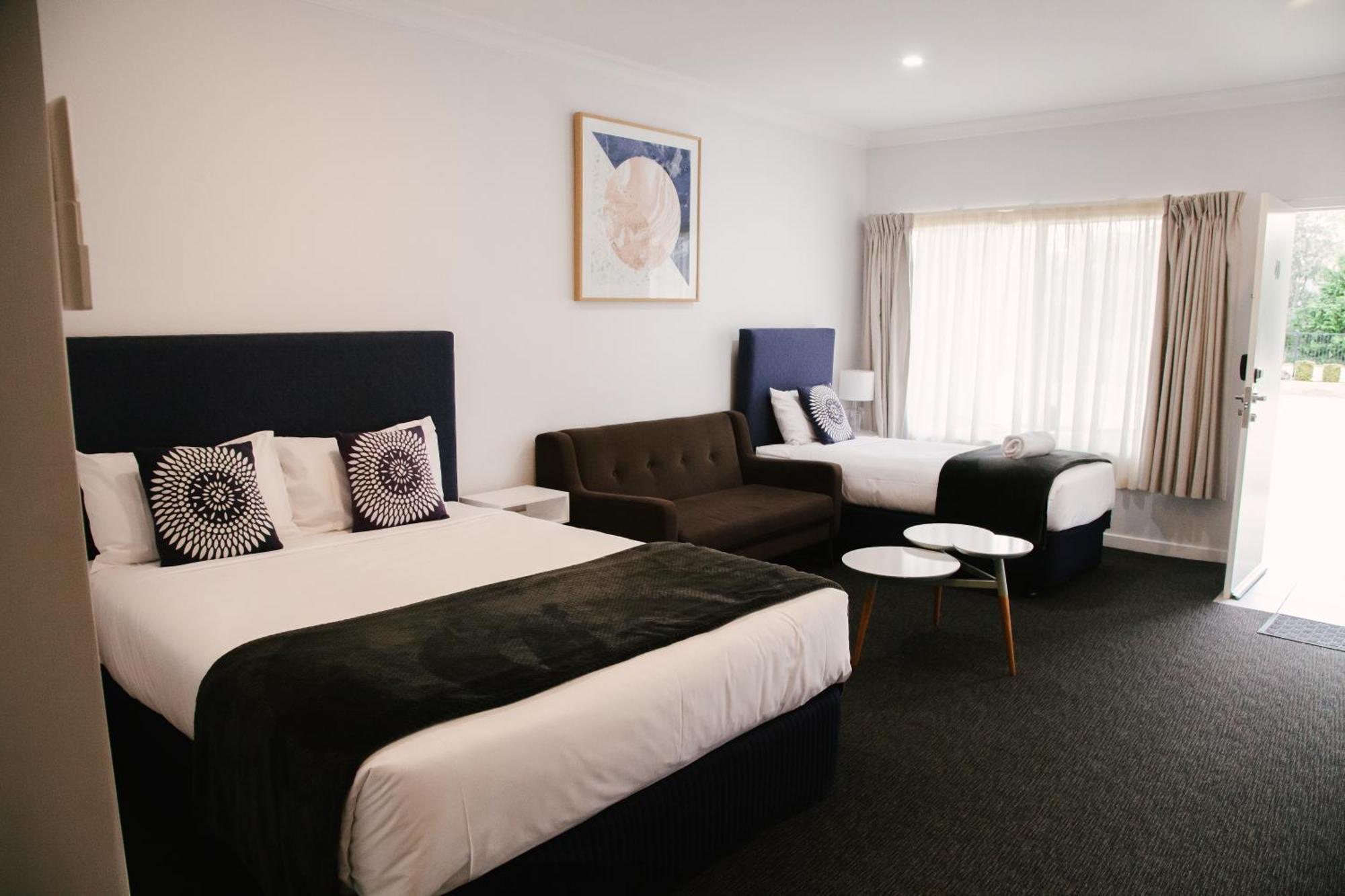 Nagambie Waterfront Motel Bagian luar foto